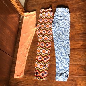 Lularoe leggings 3/$20. One size.
